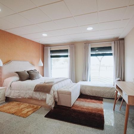 Apartamento "Campo Carmen" トルデシリャス エクステリア 写真