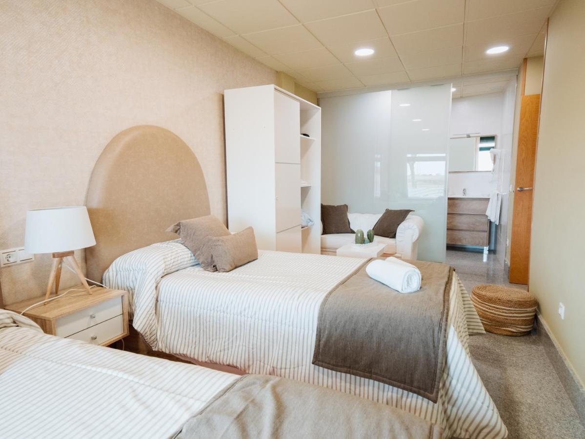 Apartamento "Campo Carmen" トルデシリャス エクステリア 写真