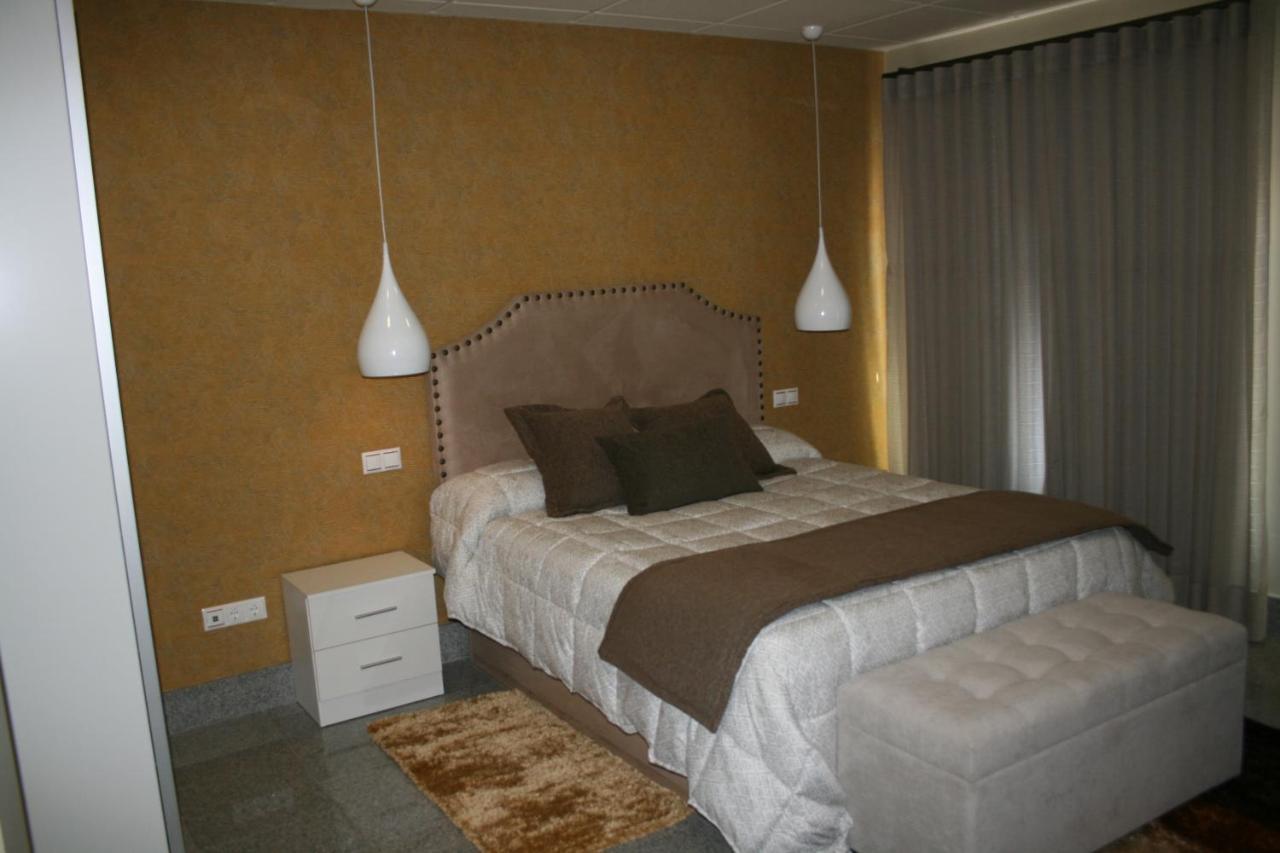 Apartamento "Campo Carmen" トルデシリャス エクステリア 写真